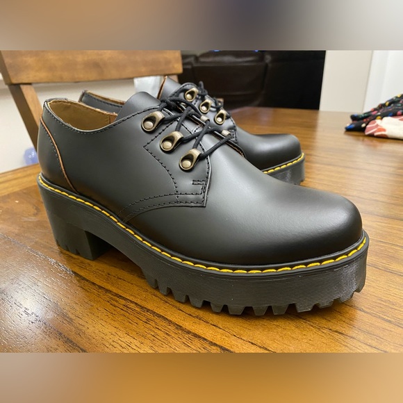 Doc Martens Heeled Boots -LAST PAIR - Picture 5 of 14